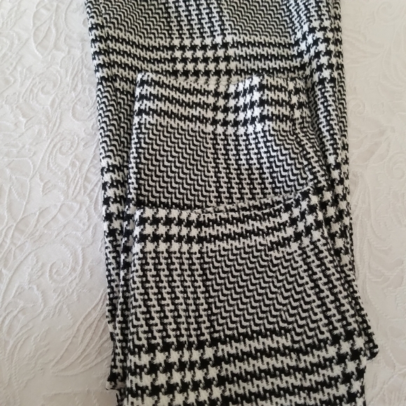 H&m black and white cropped pants - Picture 10 of 11